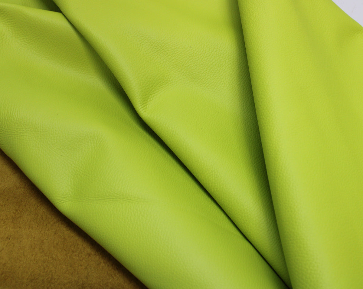 LIME FLOATER LEATHER Thickness (mm/oz) :1.6 mm - 1.8 mm/ 4 oz - 4.5 oz