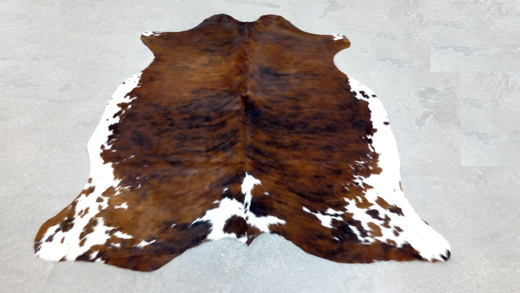 Real Cowhide Rug – Brindle Pattern, 6x7 Feet Large Size | Top Quality, Natural Leather, Country Style Floor Decor