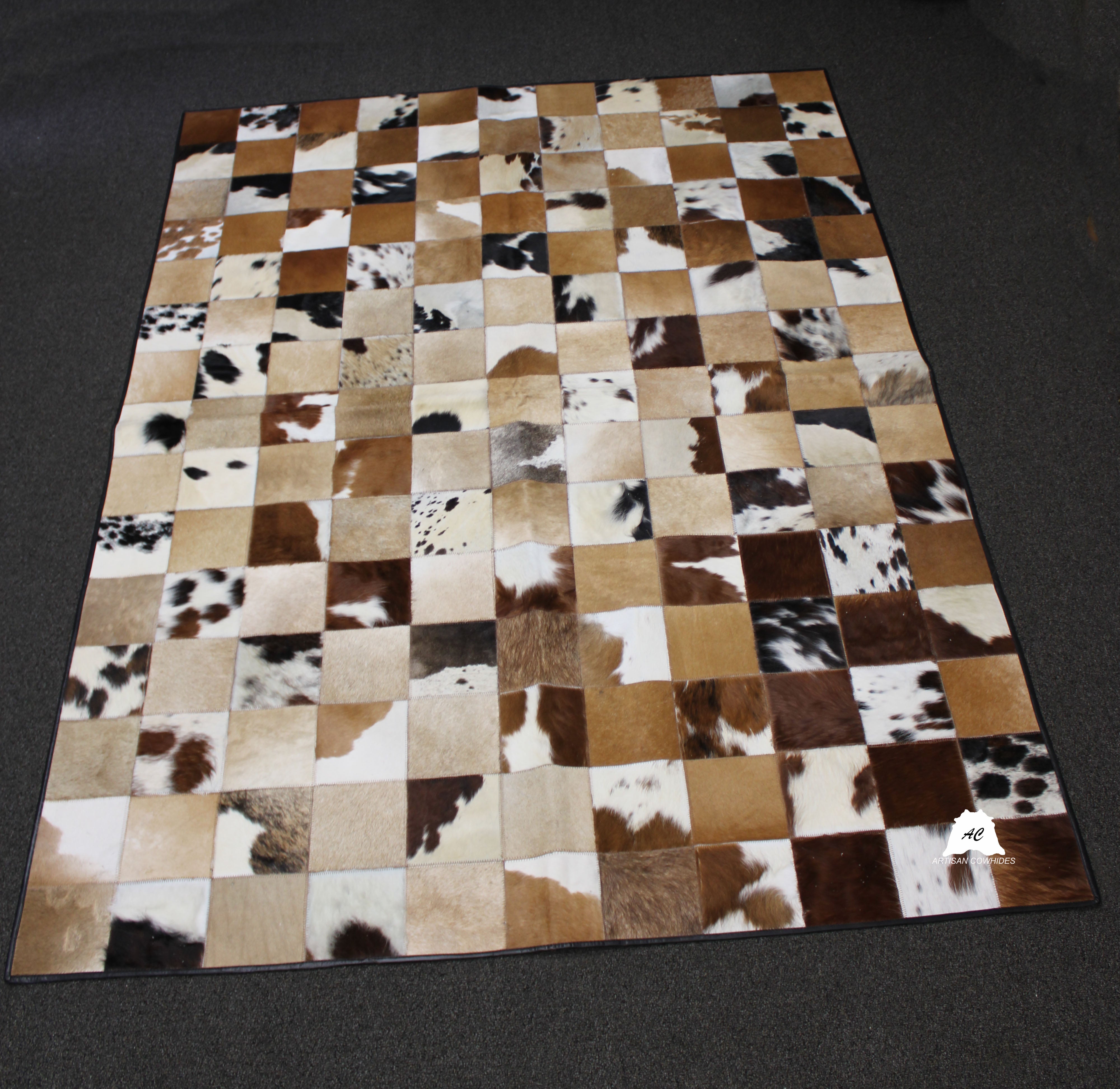 Round Patchwork Star Cowhide Rug - Size 40 Inches – Artisan Cowhides