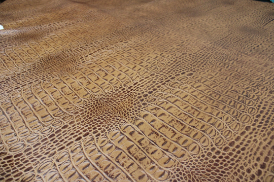 TAN EMBOSSED CROCODILE LEATHER : Genuine Leather 2.5-3 oz. - Perfect for Handbags and Leather Crafts!