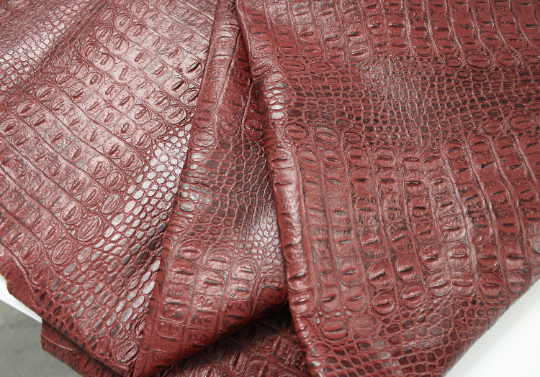 Embossed Leather Burgundy Alligator: Genuine Leather 2.5-3 oz. - Perfect for Handbags and Leather Crafts!