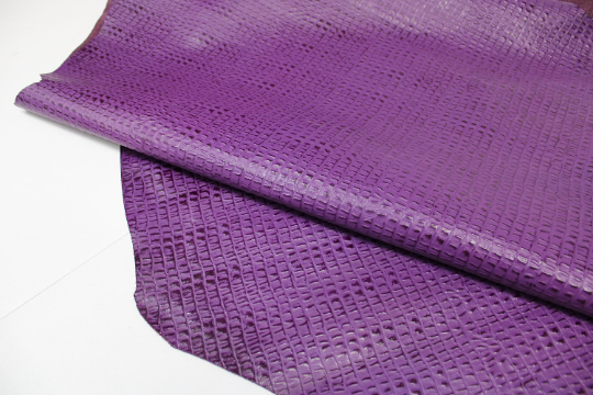 PURPLE CAIMAN EMBOSSED LEATHER: Genuine Leather 2.5-3 oz. - Leather working, Perfect for Bags, Earrings, Wallets